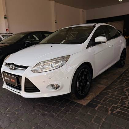 FORD FOCUS 2.0 SE PLUS SEDAN 16V FLEX 4P AUTOMÁTICO FORD FOCUS 2.0 SE PLUS SEDAN 16V FLEX 4P AUTOMÁTICO